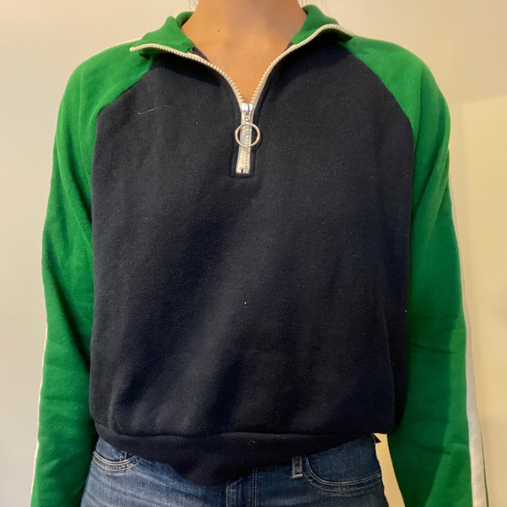 O-ring Quarter Zip Sweatshirt